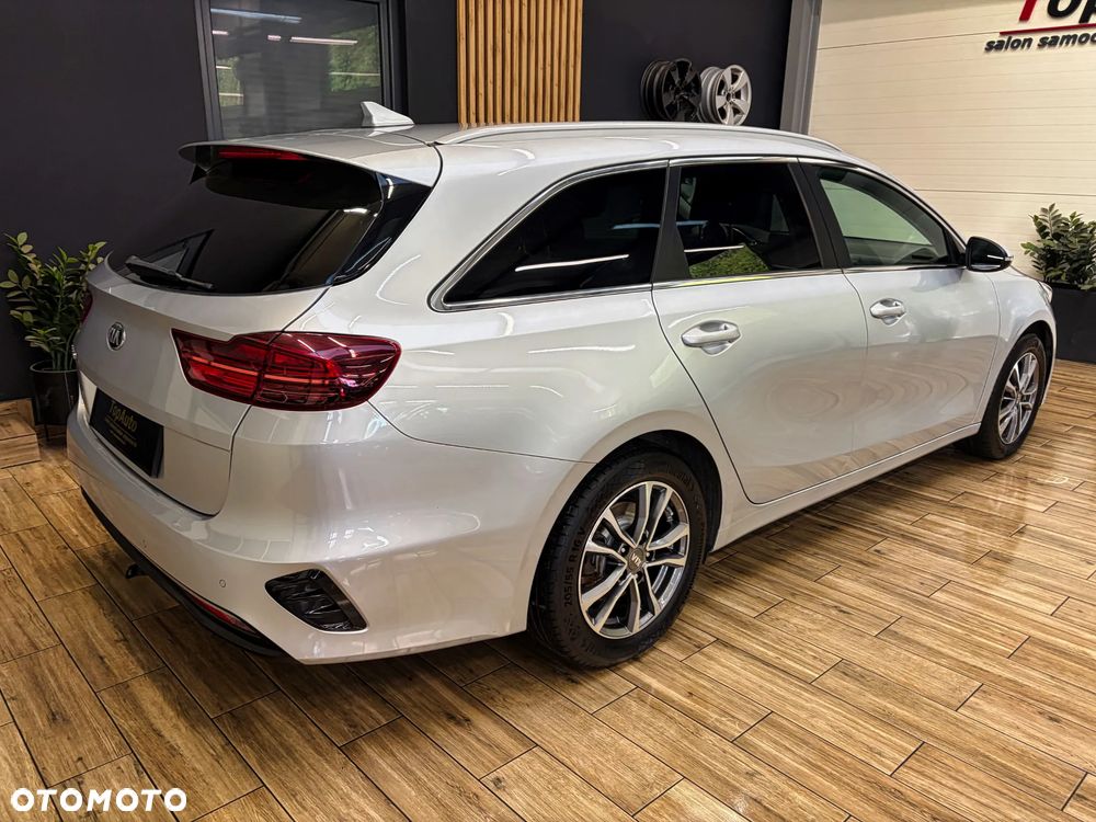 Kia Ceed - 7