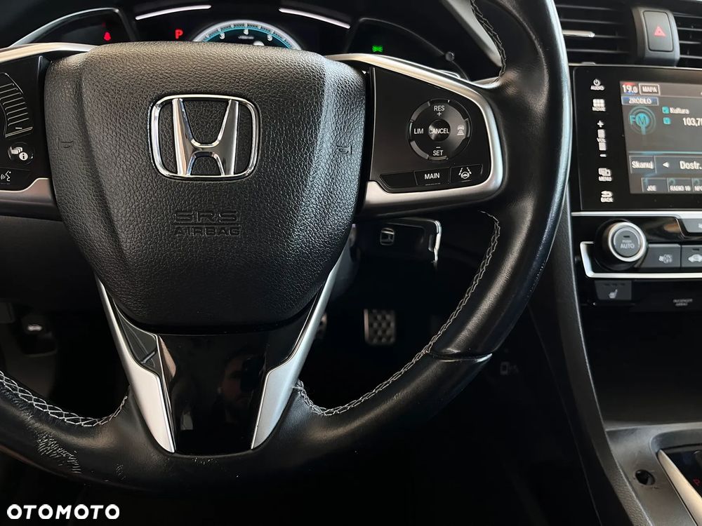 Honda Civic 1.5 i-VTEC Turbo CVT Sport Plus - 15