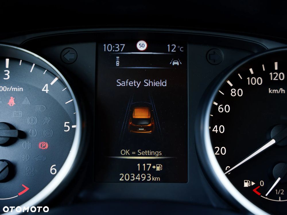 Nissan Qashqai 1.5 dCi N-Connecta - 25