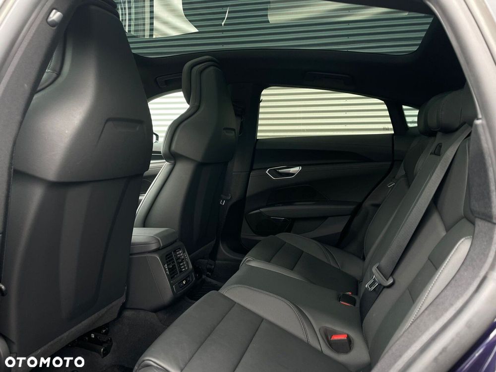 Audi e-tron GT - 12