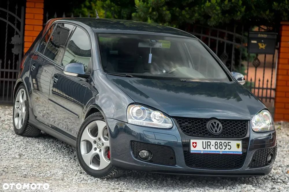 Volkswagen Golf 2.0 GTI - 1