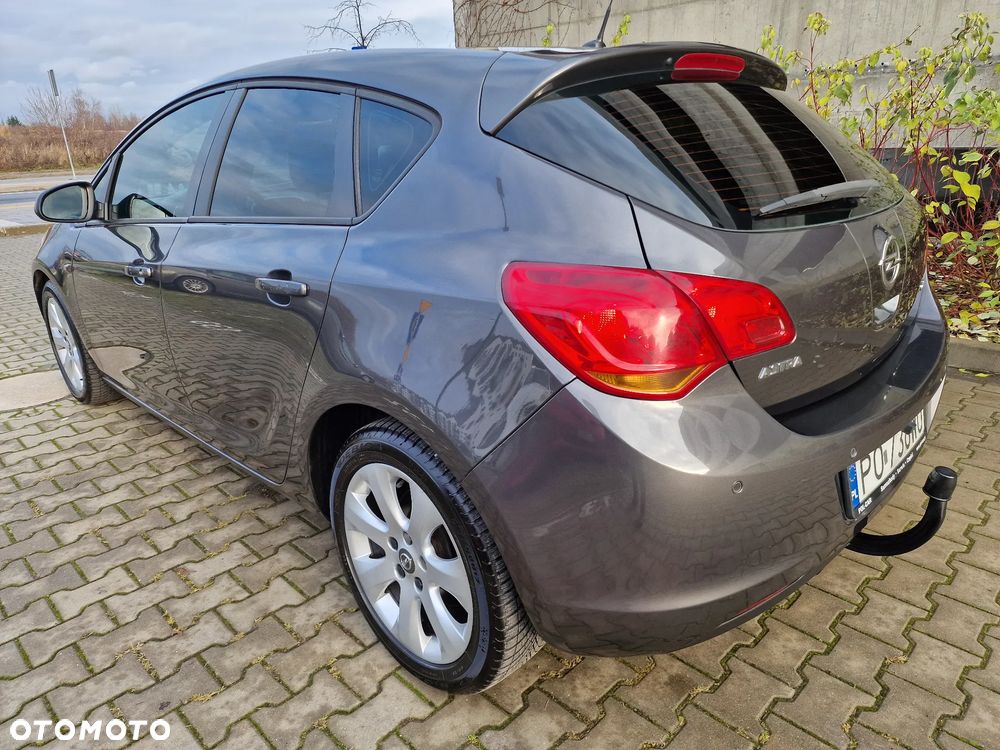 Opel Astra 1.7 CDTI DPF Design Edition - 6