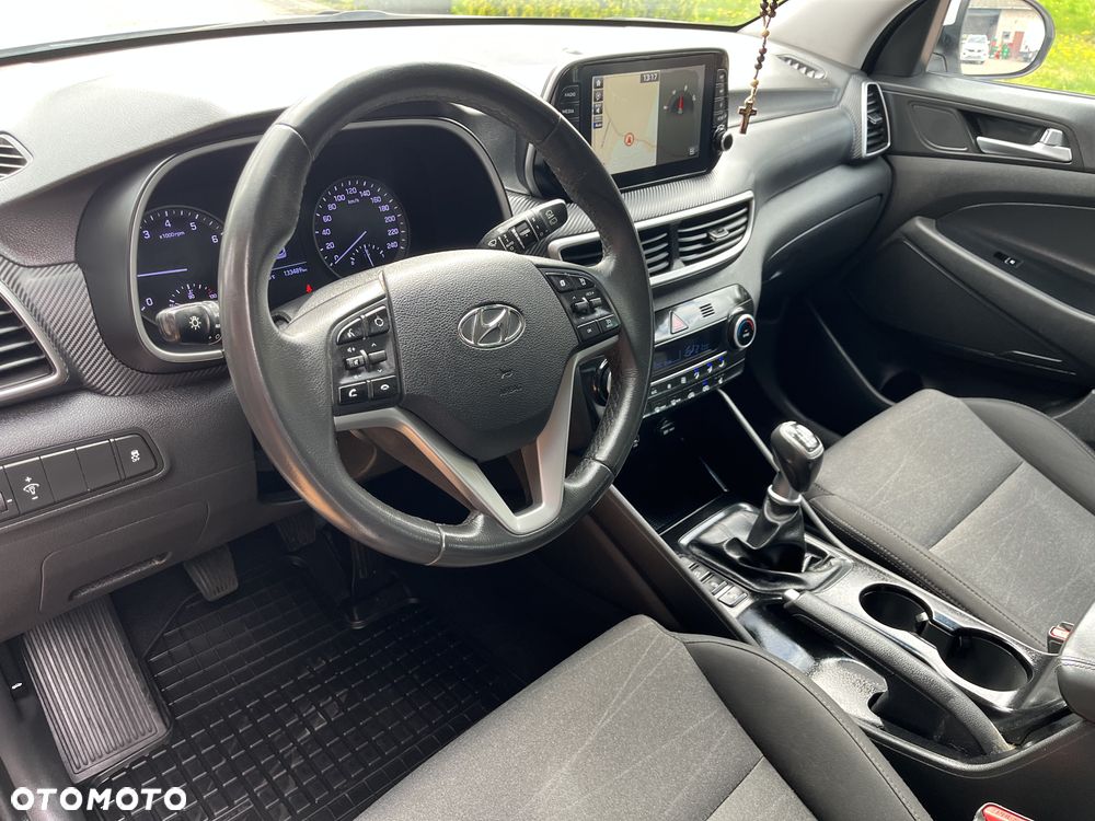 Hyundai Tucson - 25