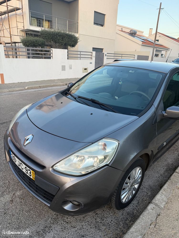 Renault Clio 1.2 16V GT - 13