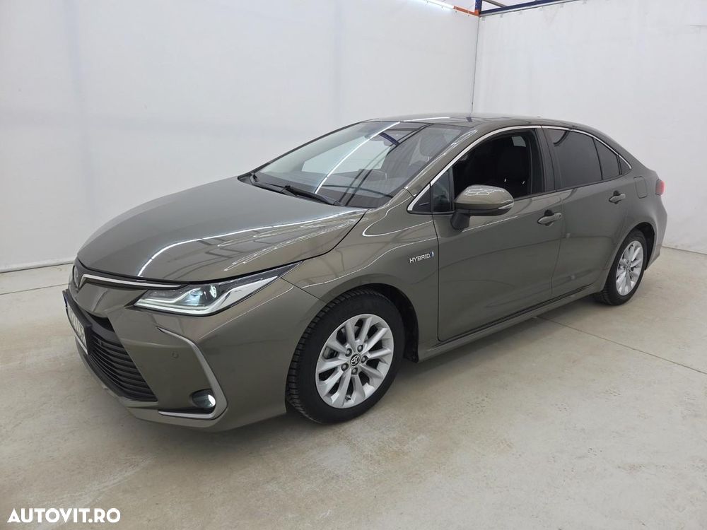 Toyota Corolla 1.8 HSD Dynamic - 1