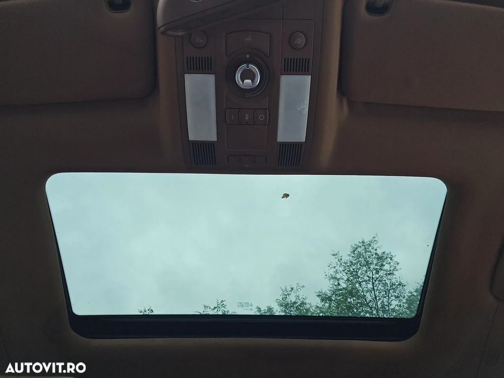 Audi A8 - 15