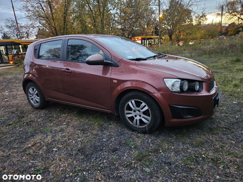 Chevrolet Aveo - 30