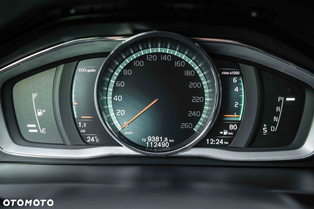 Volvo V60 Cross Country T5 AWD Summum - 21