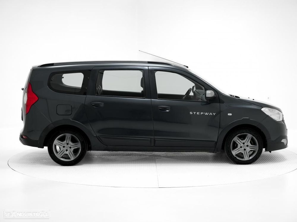 Dacia Lodgy 1.5 dCi Confort 7L - 2
