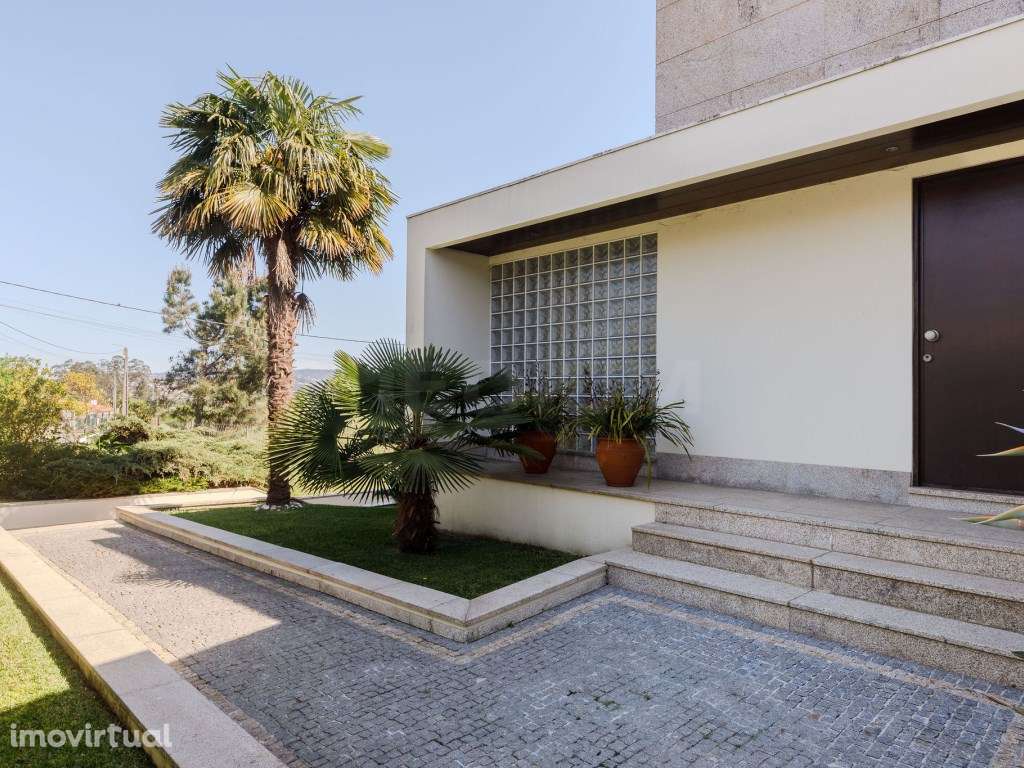 Moradia Isolada T4+1 no Louro - Grande imagem: 4/29