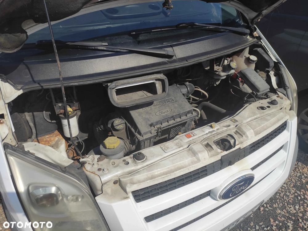 Ford Transit - 13