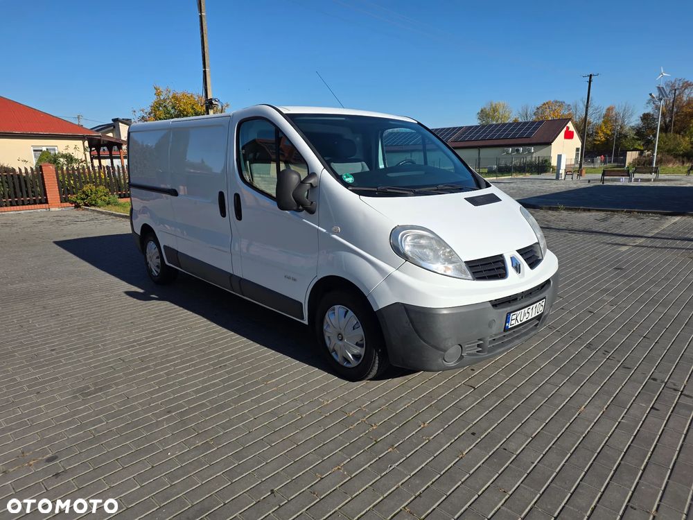 Renault Trafic - 2