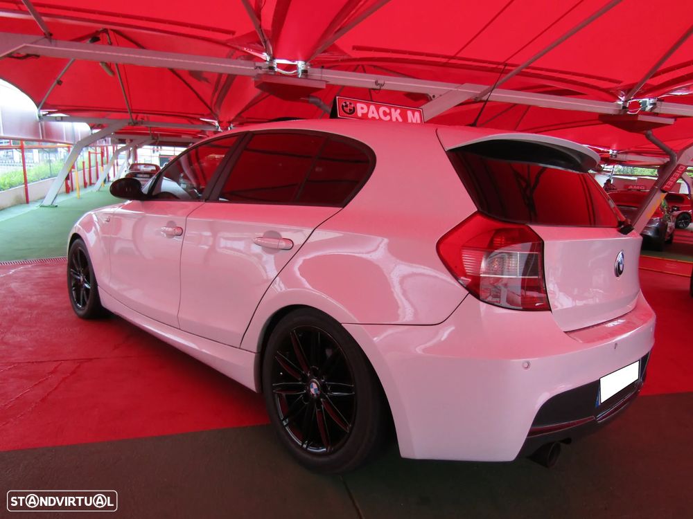 BMW 118 d Pack M - 26