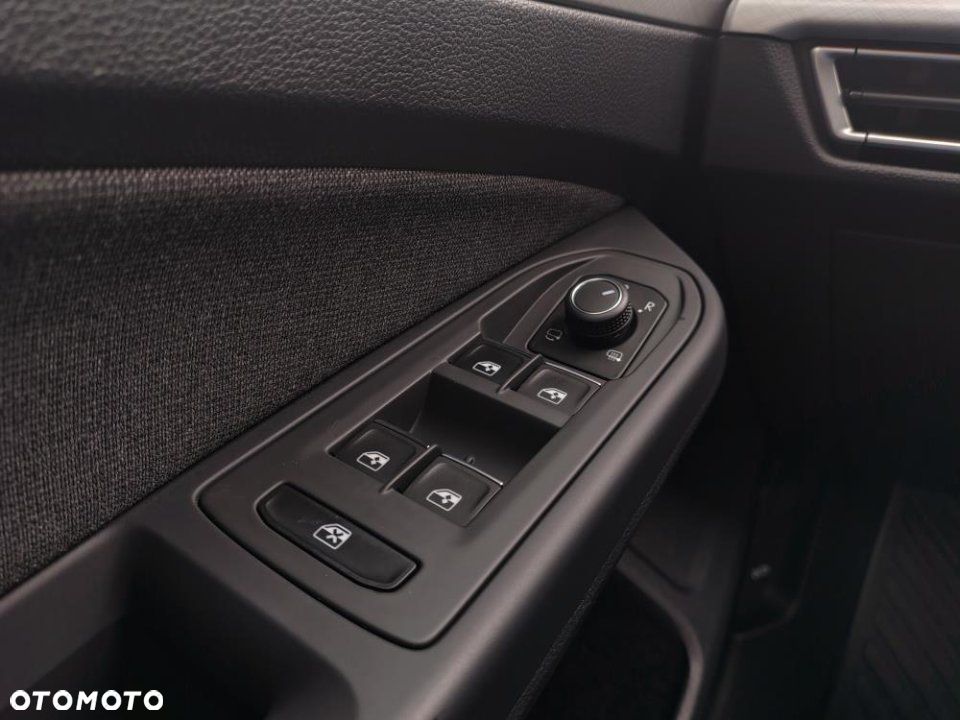 Volkswagen Golf - 21