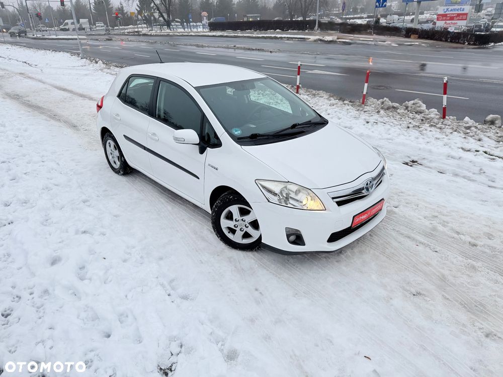 Toyota Auris 1.8 HSD Luna - 28