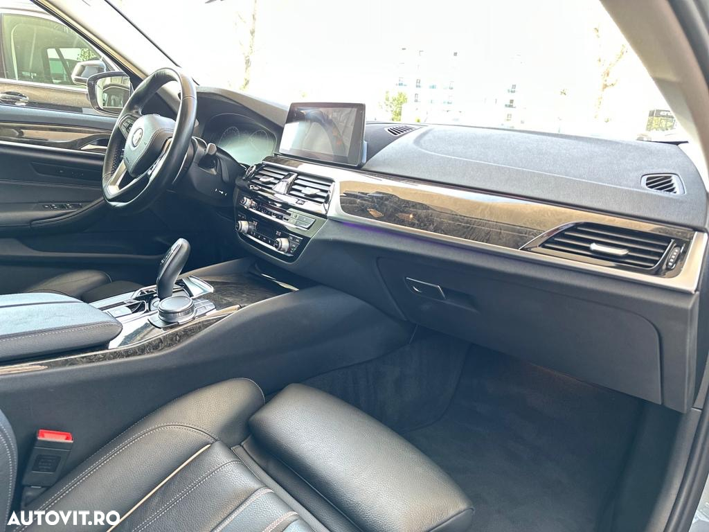 BMW Seria 5 540i xDrive AT - 9