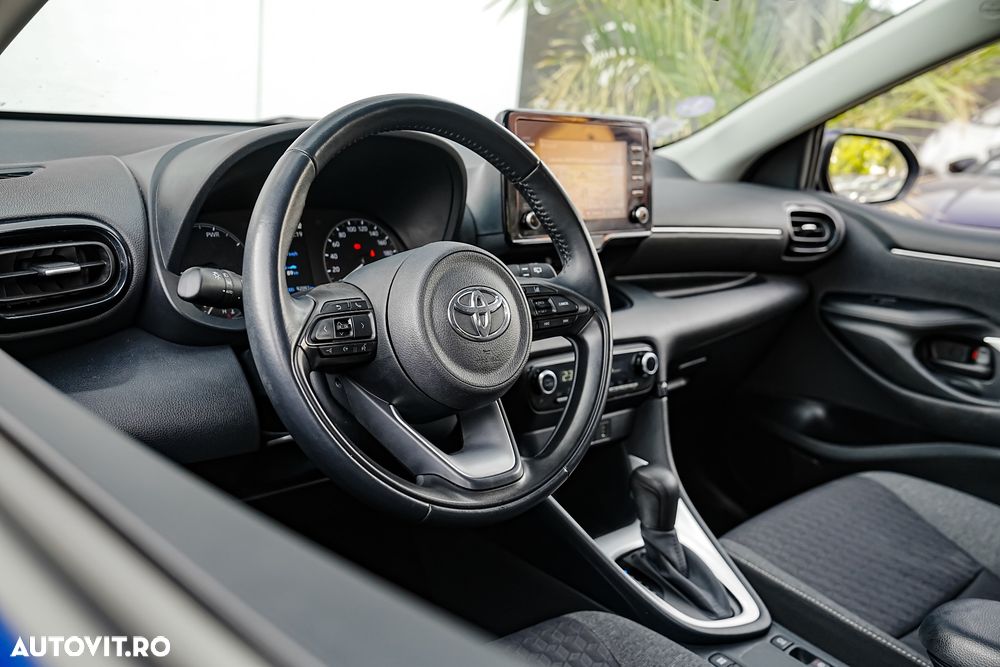 Toyota Yaris 1.5 VVT-i HSD Exclusive Style - 28