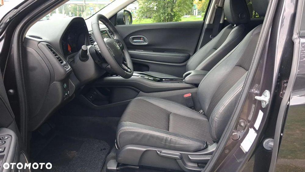 Honda HR-V 1.5 Executive (ADAS / Connect+) CVT - 11