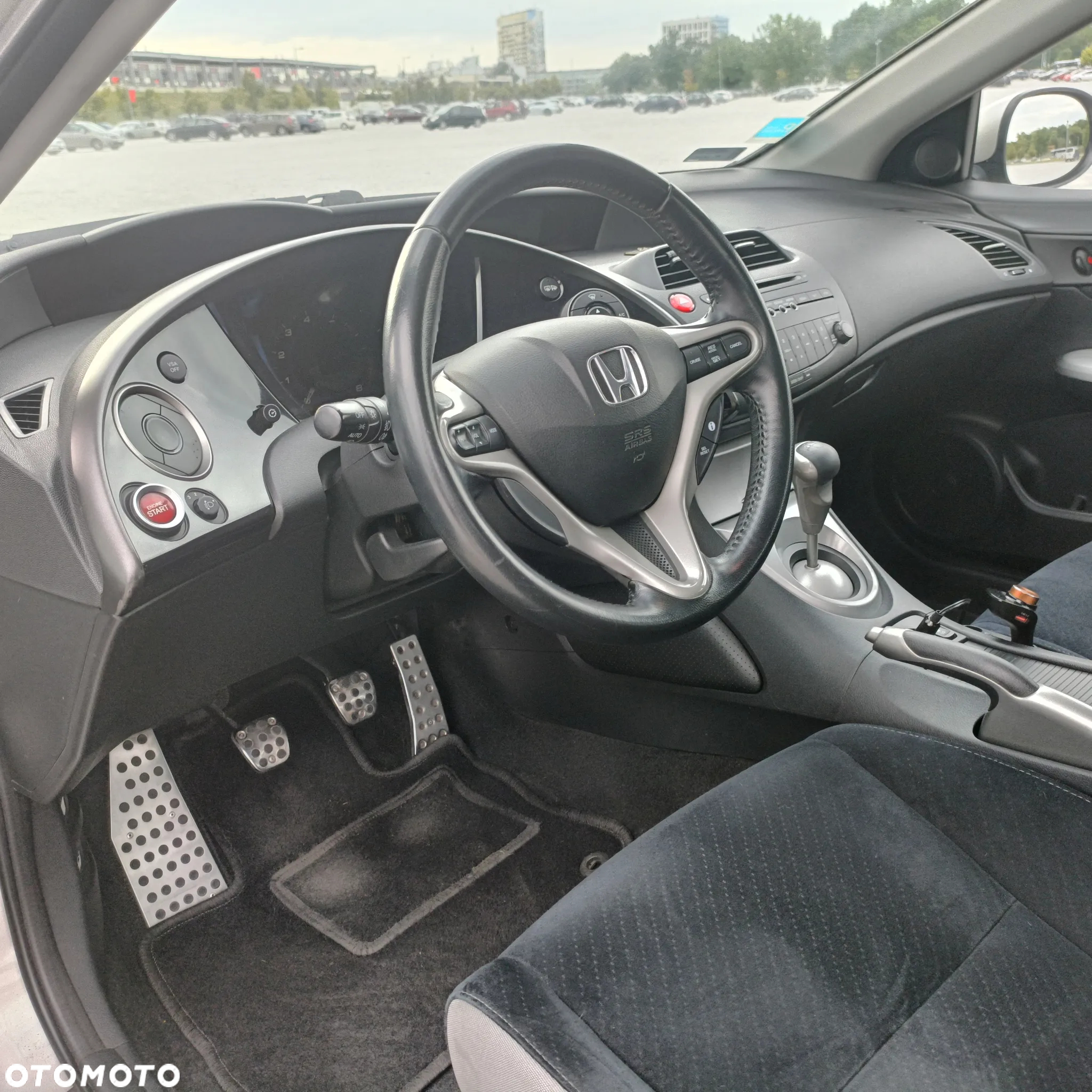 Honda Civic 1.8 Comfort - 17