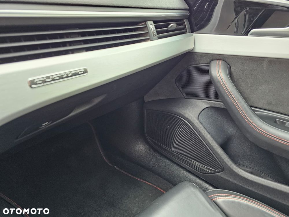 Audi A4 Avant 40 TDI quattro S tronic S line - 34