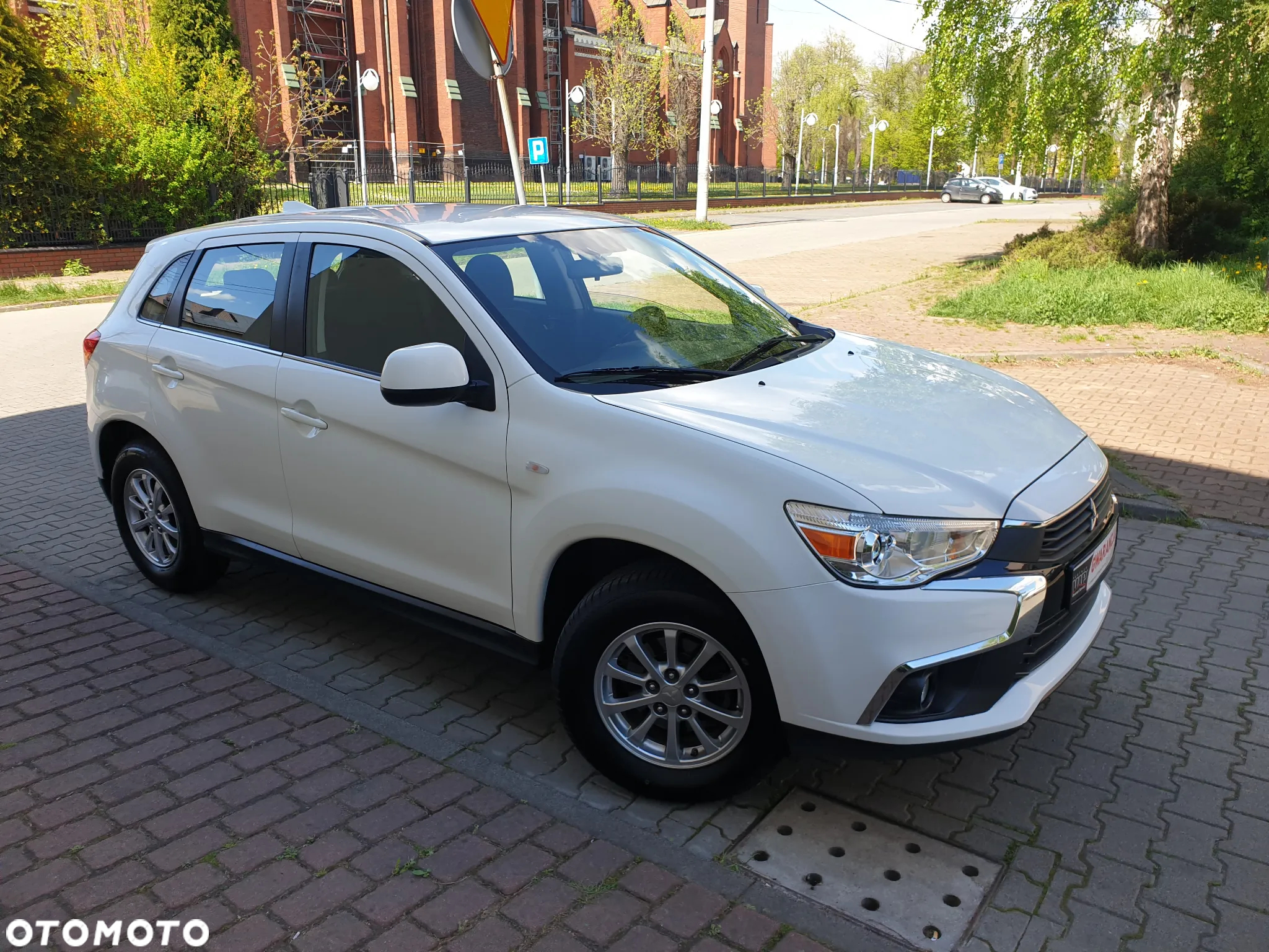 Mitsubishi ASX 1.6 ClearTec 2WD Diamant Edition - 11