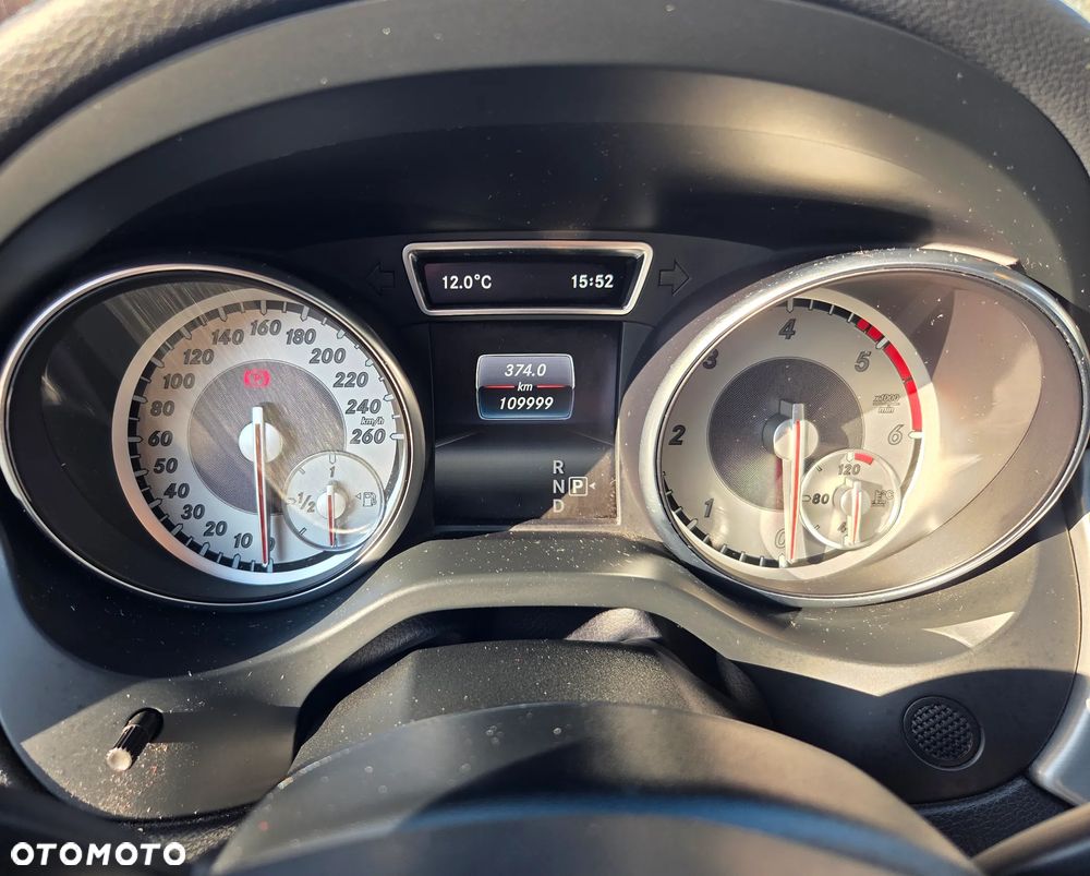 Mercedes-Benz GLA 220 d 4Matic 7G-DCT Style - 31