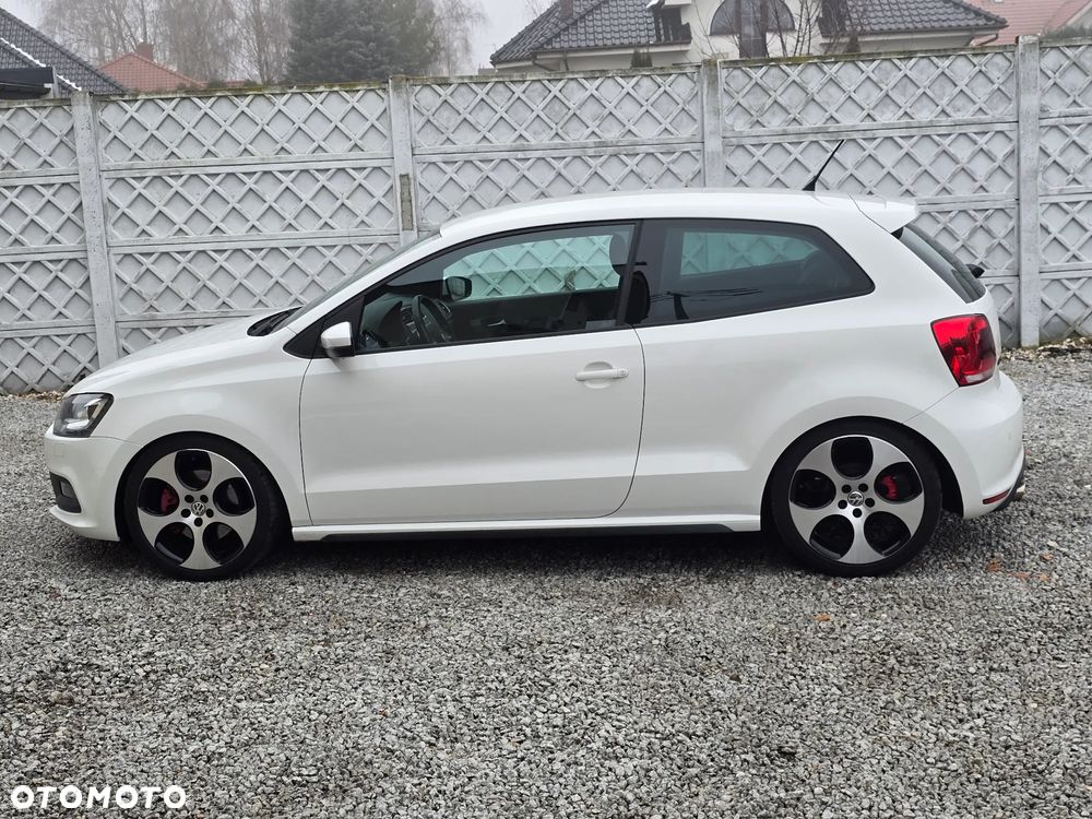 Volkswagen Polo 1.4 TSI GTI DSG - 13