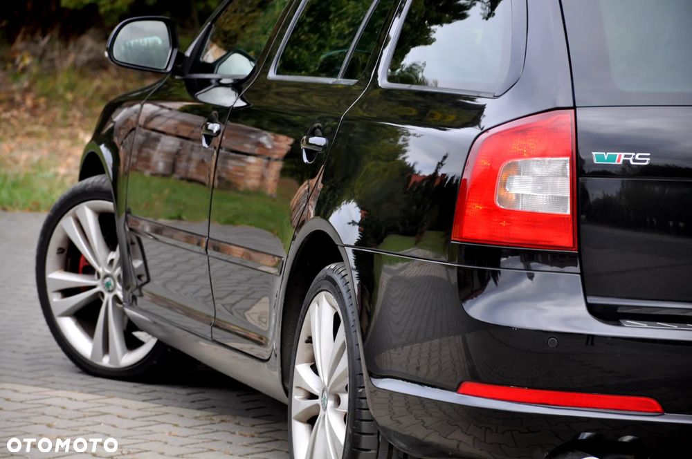 Skoda Octavia 2.0 TDI CR DPF RS - 14