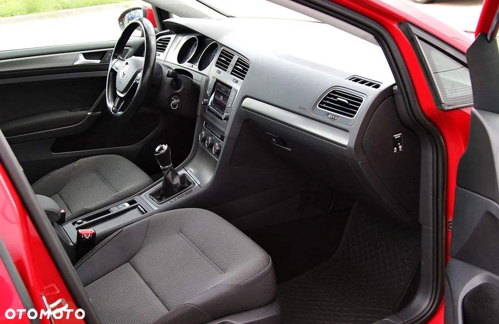 Volkswagen Golf 1.4 TSI Trendline - 28