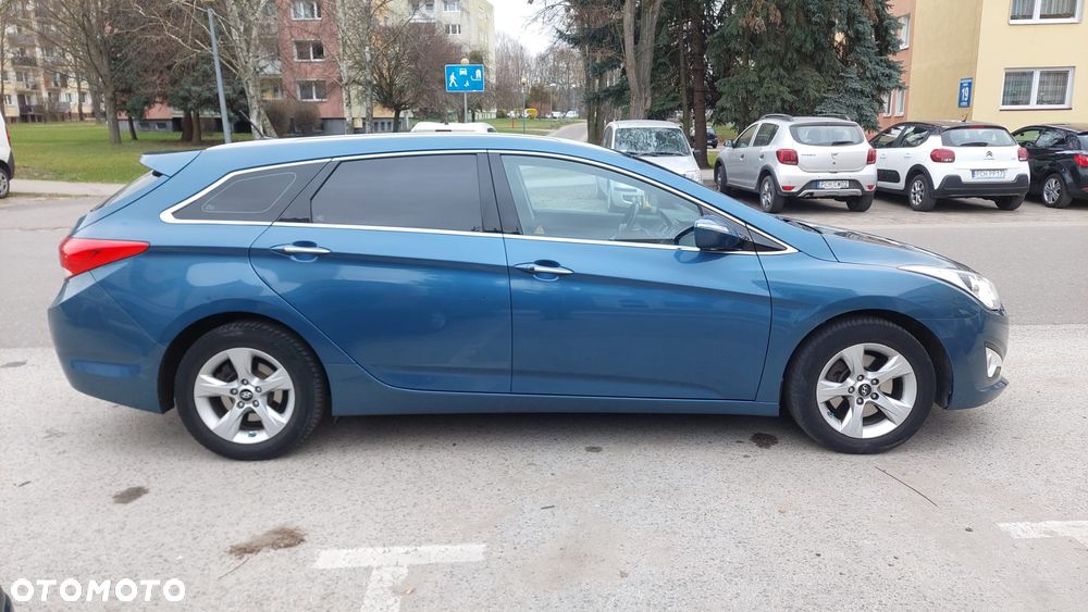 Hyundai i40 1.7 CRDi Comfort - 2