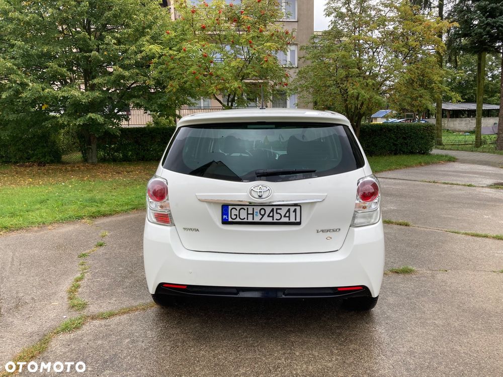 Toyota Verso 1.6 D-4D Prestige 7os - 3