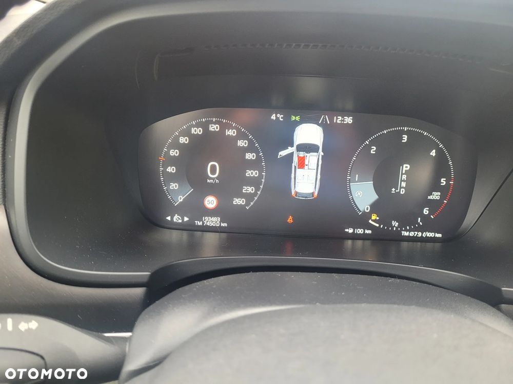 Volvo V90 Cross Country D4 AWD - 9