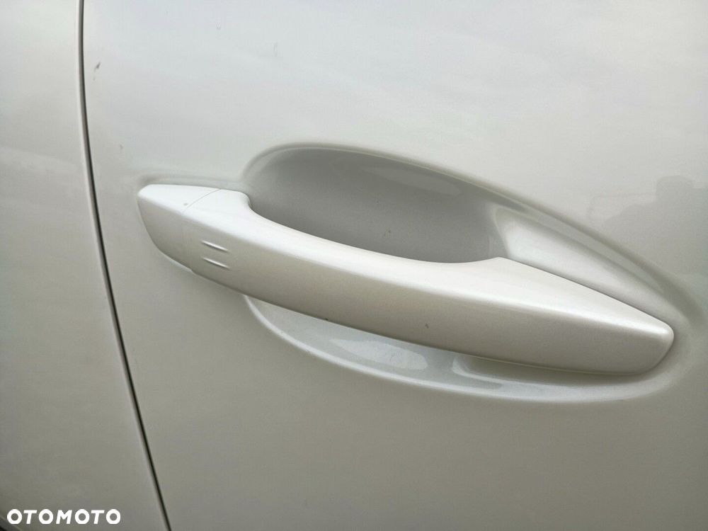 Peugeot 5008 1.5 BlueHDi Allure Pack S&S EAT8 - 15
