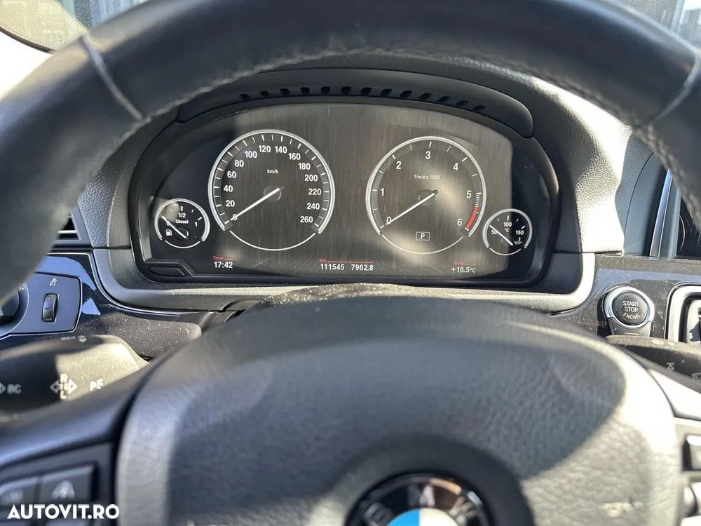 BMW Seria 5 520d AT - 10