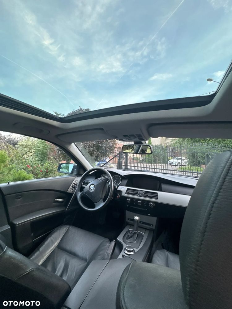 BMW Seria 5 525i Touring - 20