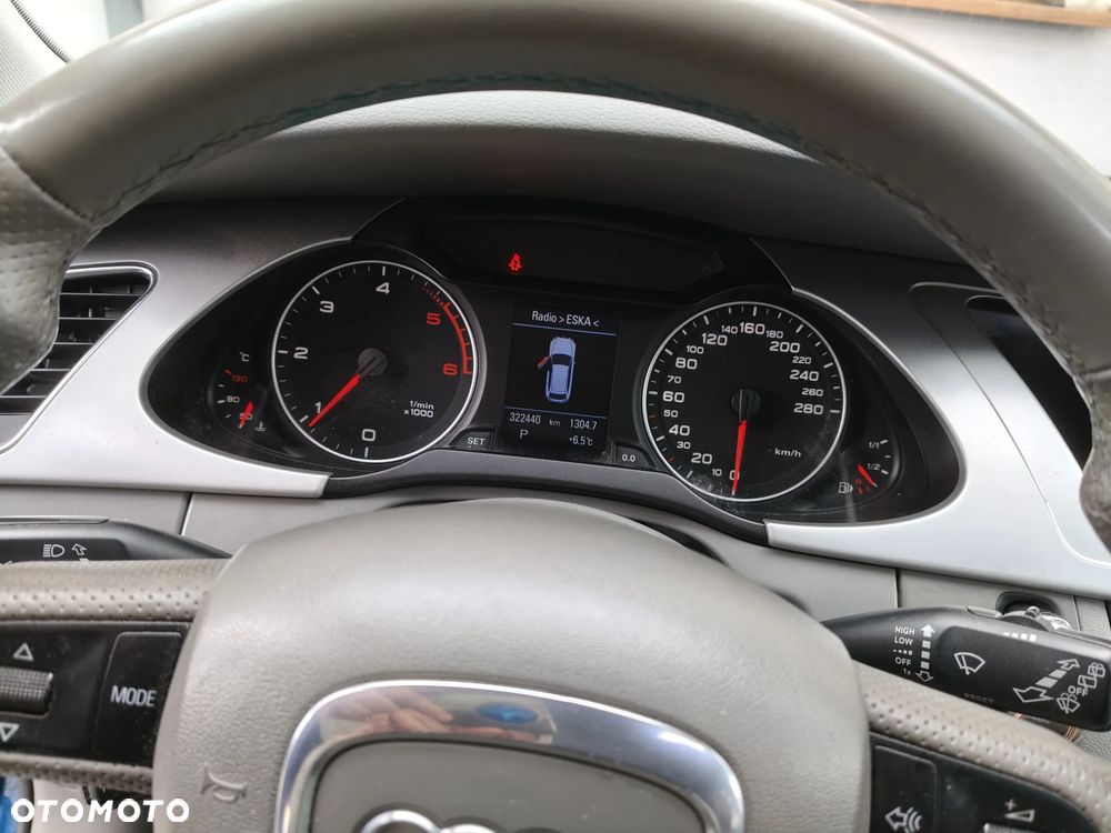 Audi A4 Avant 2.0 TDI DPF multitronic Ambiente - 12