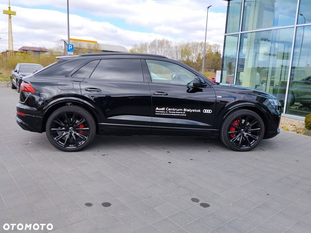 Audi Q8 - 9