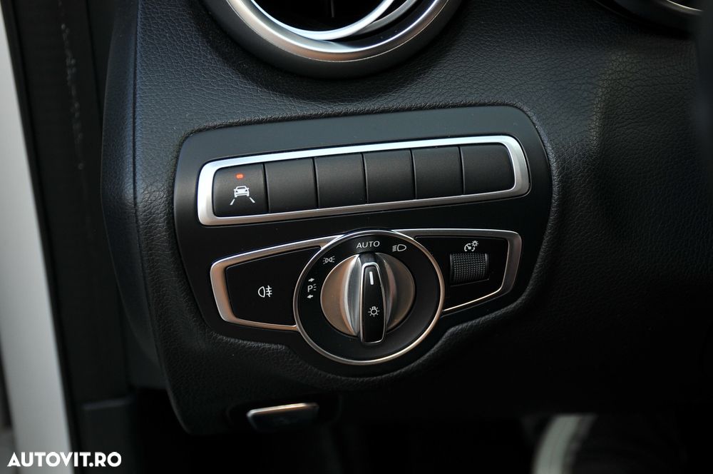 Mercedes-Benz C 220 d 9G-TRONIC Night Edition - 11