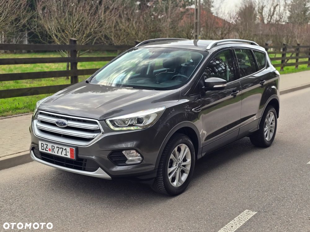 Ford Kuga 1.5 EcoBoost 2x4 Titanium - 9