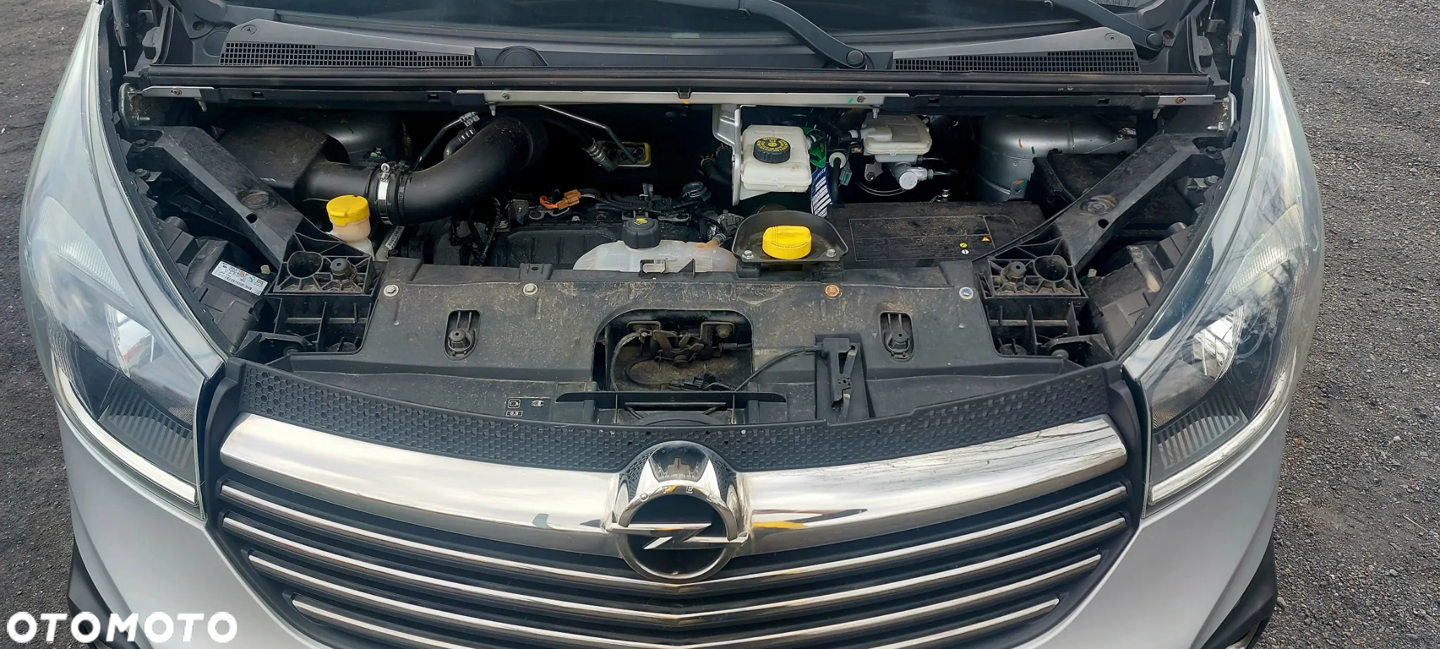 Opel VIVARO - 24