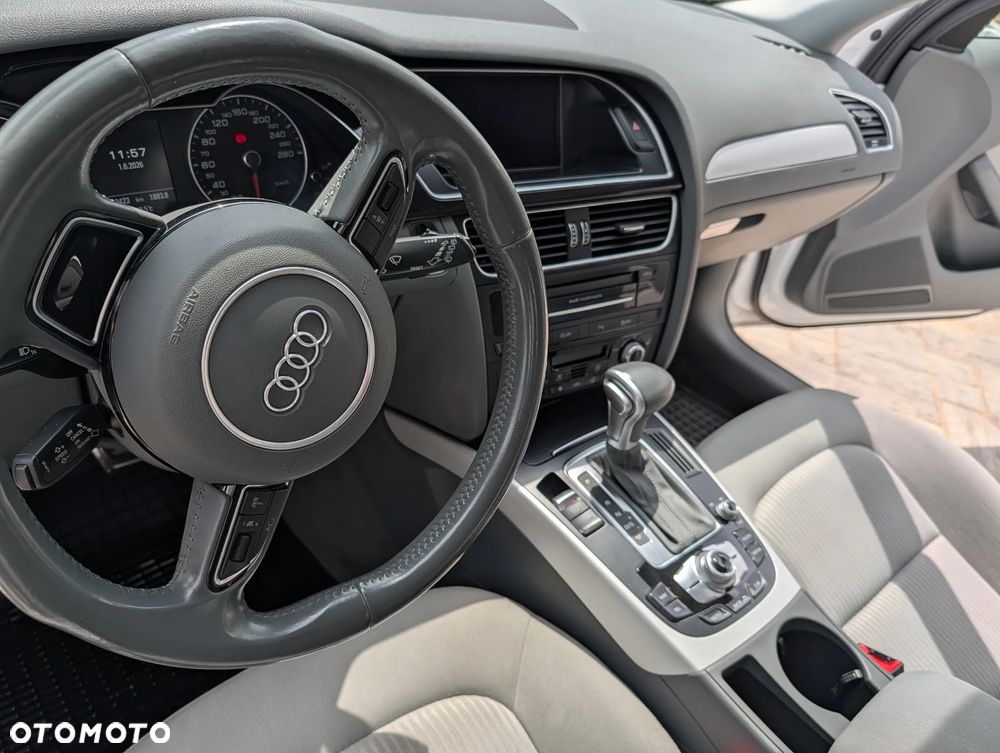 Audi A4 Avant 2.0 TDI DPF clean diesel multitronic S line Sportpaket - 15