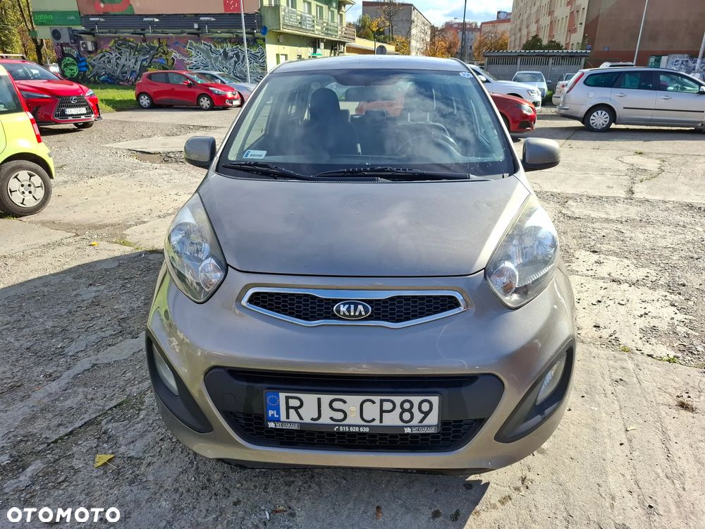 Kia Picanto 1.0 L - 2