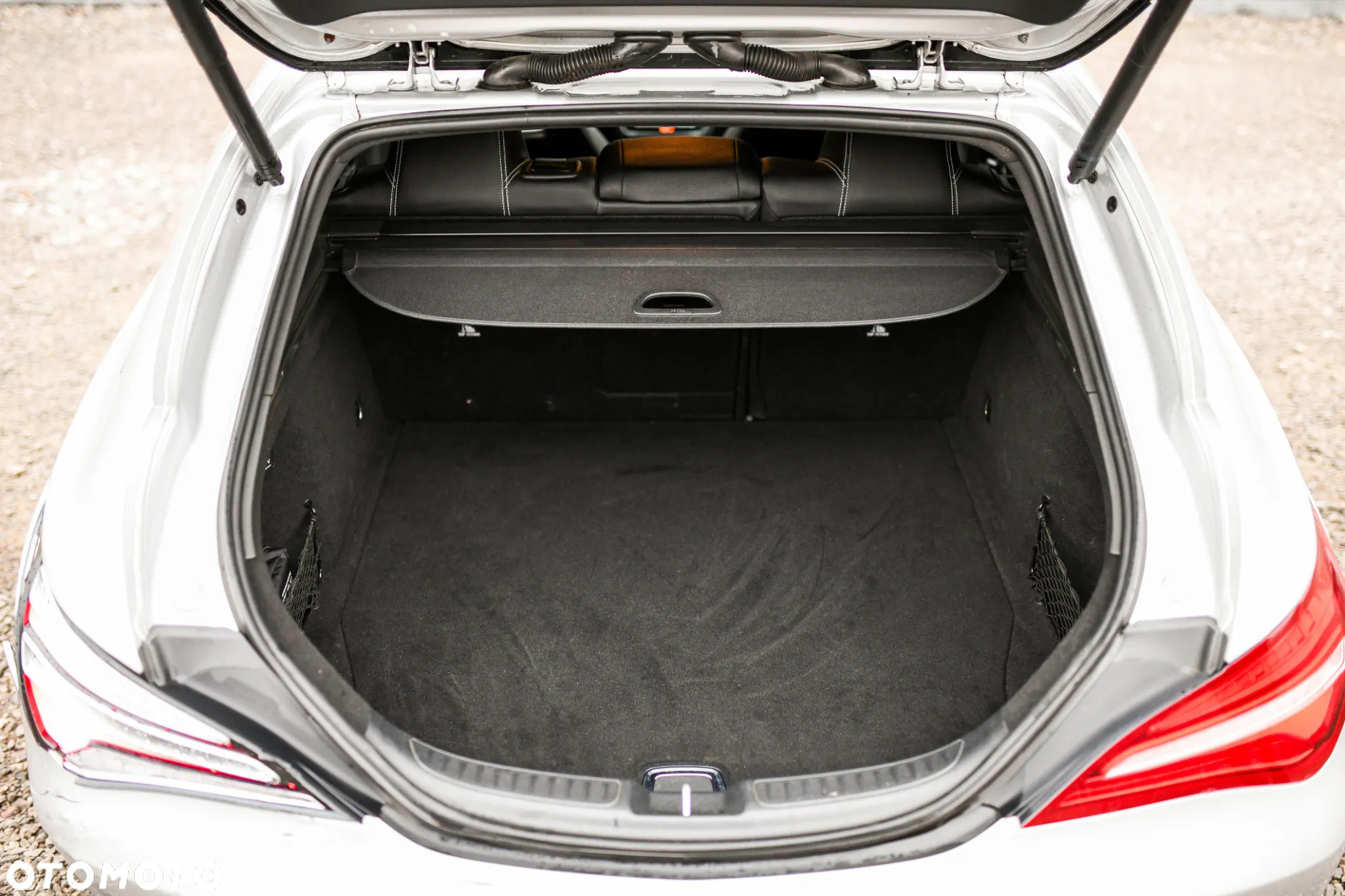 Mercedes-Benz CLA Shooting Brake 180 7G-DCT - 30
