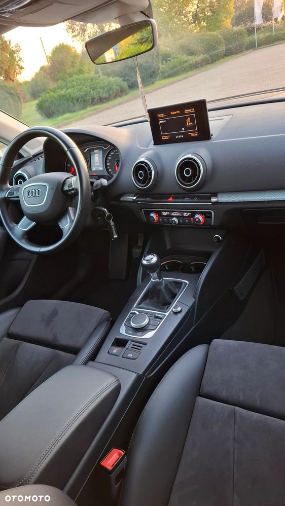Audi A3 Sportback 2.0 TDI Attraction - 16