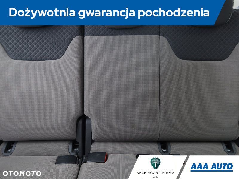 Ford Tourneo Courier - 12