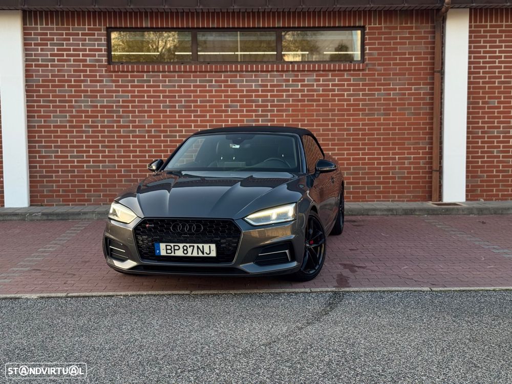 Audi A5 Cabrio 40 TDI S tronic S line - 2