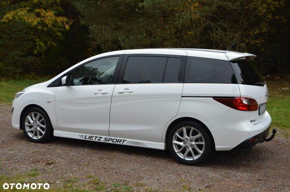 Mazda 5 - 8