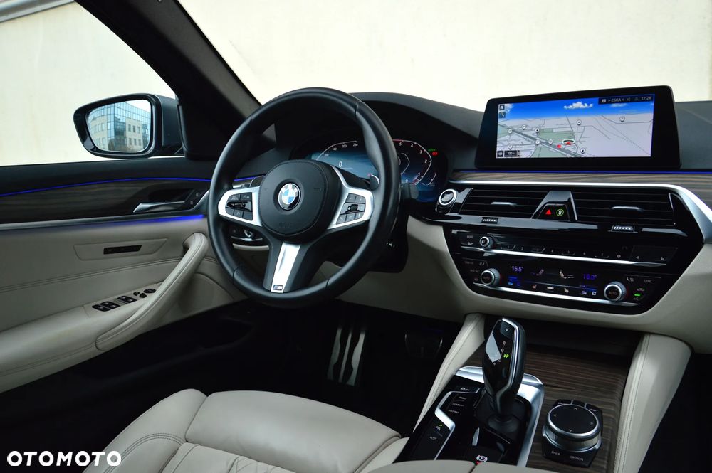 BMW Seria 5 520d xDrive Sport - 20