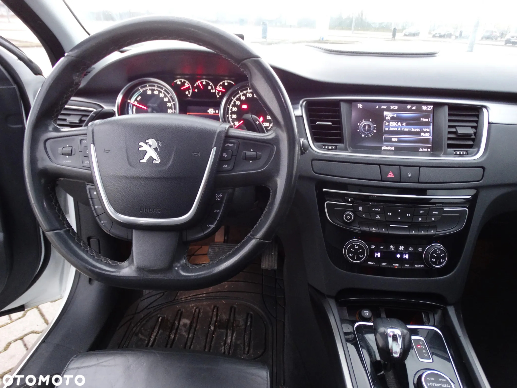 Peugeot 508 RXH 2.0 HDi HYbrid4 - 14
