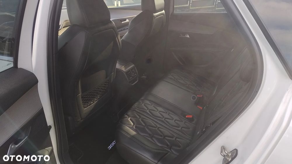 Peugeot 3008 2.0 BlueHDi GT S&S EAT6 - 11